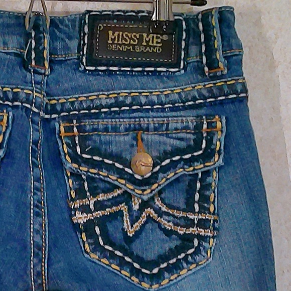 Miss Me Irene Boot Jeans Signature M Pockets Black Label Sz26/32 NWOT - Picture 10 of 10